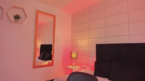 Christine  online show from 01-14-26, 12:00