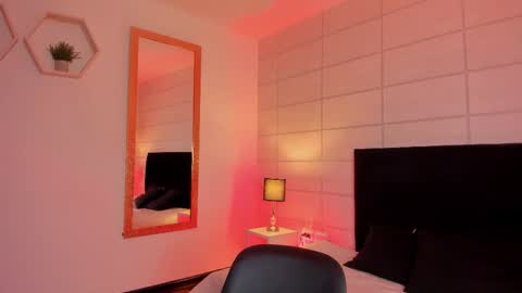 Christine  online show from 01-19-26, 12:09