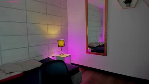 Christine  online show from 03-03-26, 12:11