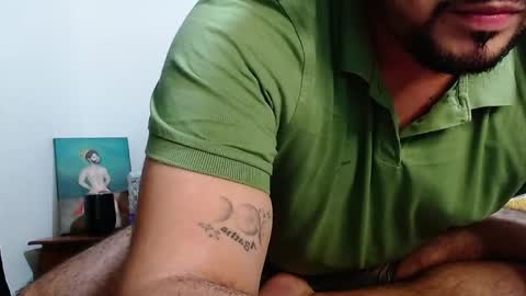 Snapshot of christixn669 chatting on 04-10-26, 01:22 Christian online show from 04-10-26, 01:22