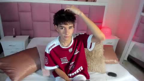 Chris online show from 06-14-26, 07:27