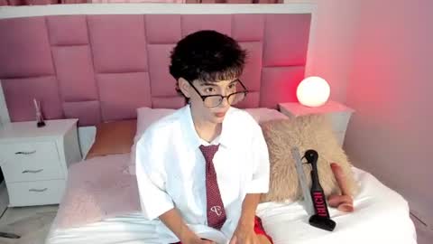 Chris online show from 06-26-26, 07:29