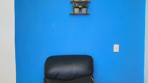 Snapshot of christopher_w chatting on 01-20-25, 01:50 Christopher online show from 01-20-25, 01:50