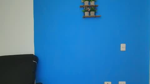 Snapshot of christopher_w chatting on 09-10-25, 01:05 Christopher online show from 09-10-25, 01:05