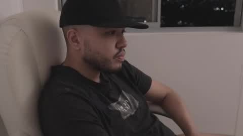 Snapshot of christopherdav chatting on 11-18-25, 11:59 Chris online show from 11-18-25, 11:59