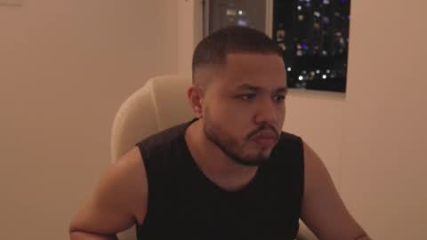 Snapshot of christopherdav chatting on 11-27-25, 01:18 Chris online show from 11-27-25, 01:18