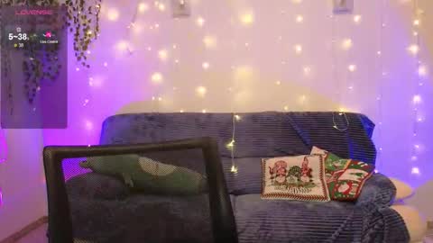 christy memeow online show from 10-30-25, 05:24