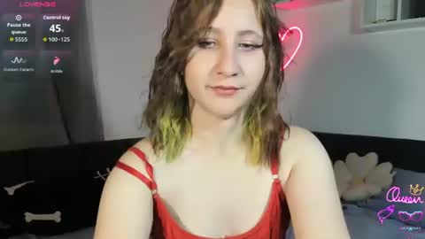 christyw3b online show from 07-22-26, 05:38