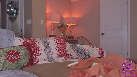 Snapshot of chroniclove chatting on 12-25-24, 02:46 Marley online show from 12-25-24, 02:46