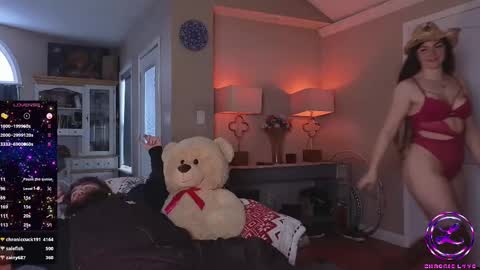 Snapshot of chroniclove chatting on 02-19-25, 10:53 Marley online show from 02-19-25, 10:53