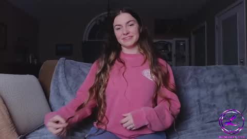 Snapshot of chroniclove chatting on 02-21-25, 12:38 Marley online show from 02-21-25, 12:38