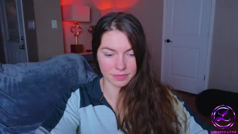 Snapshot of chroniclove chatting on 03-10-25, 01:23 Marley online show from 03-10-25, 01:23