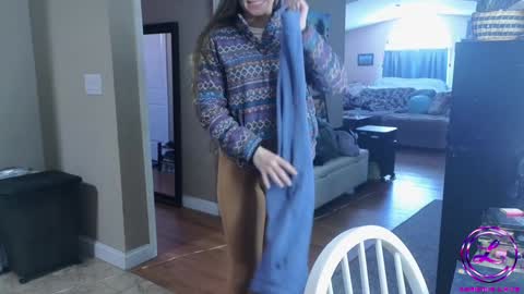 Snapshot of chroniclove chatting on 01-31-26, 08:18 Marley online show from 01-31-26, 08:18