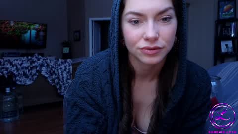 Snapshot of chroniclove chatting on 02-06-26, 10:35 Marley online show from 02-06-26, 10:35