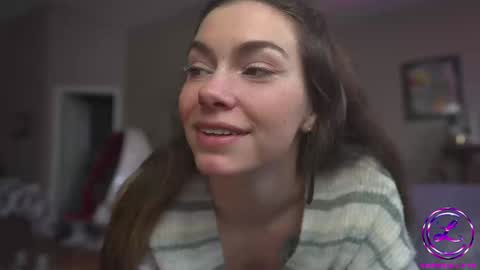 Snapshot of chroniclove chatting on 02-25-26, 10:19 Marley online show from 02-25-26, 10:19