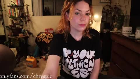 Snapshot of chrysanthulu chatting on 05-16-26, 07:05 Chrys online show from 05-16-26, 07:05