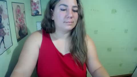 Snapshot of chrystalbella chatting on 12-11-24, 07:53 Diana online show from 12-11-24, 07:53