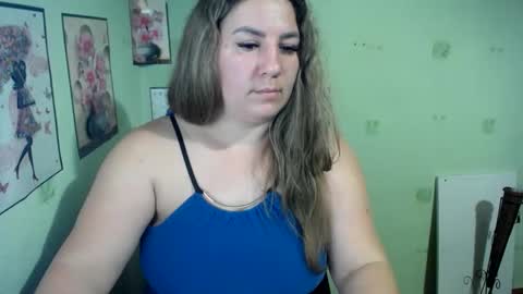 Snapshot of chrystalbella chatting on 02-07-25, 04:59 Diana online show from 02-07-25, 04:59