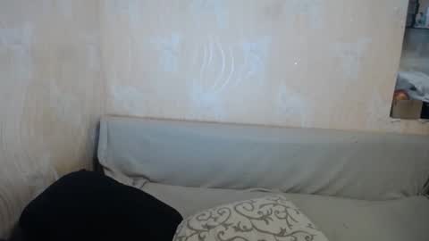 Snapshot of chrystalbella chatting on 02-22-26, 08:29 Diana online show from 02-22-26, 08:29