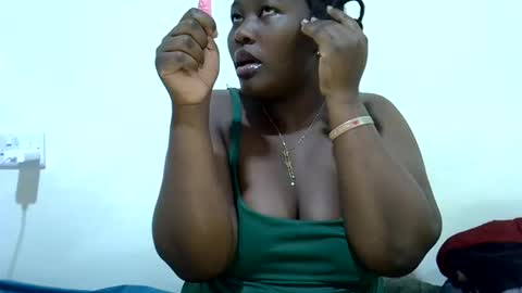 DivaDee online show from 06-14-26, 11:34