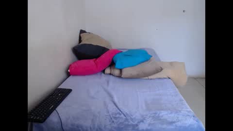 Snapshot of chubbybellax chatting on 03-15-26, 01:17 chubbybellax online show from 03-15-26, 01:17