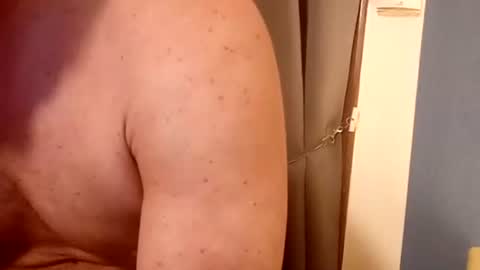 Snapshot of chubbybelly80 chatting on 01-07-26, 12:35 Corviglia online show from 01-07-26, 12:35