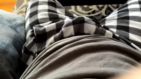 Snapshot of chubbycub14 chatting on 01-21-25, 04:27 chubbycub14 online show from 01-21-25, 04:27