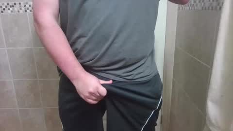 Snapshot of chubbycub14 chatting on 09-24-25, 03:21 chubbycub14 online show from 09-24-25, 03:21