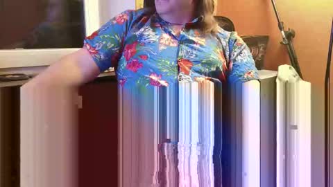 Snapshot of chubbyguy301989 chatting on 02-09-26, 11:53 chubbyguy301989 online show from 02-09-26, 11:53