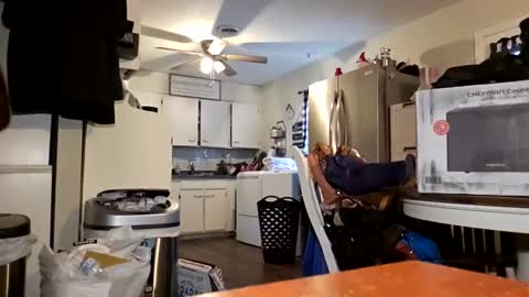 Snapshot of chubbyhubbyy420 chatting on 10-06-25, 01:08 ChubbyHubby420 online show from 10-06-25, 01:08