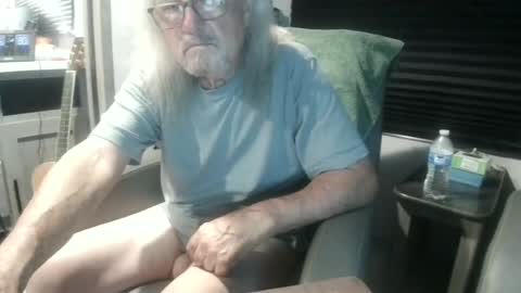 chuck3355257141 online show from 07-16-26, 01:00