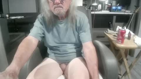 chuck3355257141 online show from 07-23-26, 02:09