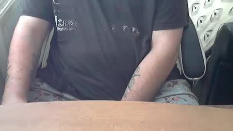 chunkisgreat online show from 10-28-25, 01:47