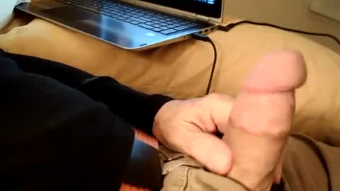 Snapshot of chusho chatting on 10-09-25, 04:10 Im so cute online show from 10-09-25, 04:10