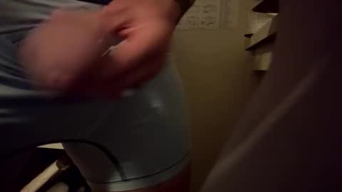 Snapshot of chusho chatting on 10-28-25, 01:47 Im so cute online show from 10-28-25, 01:47