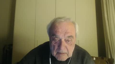 Snapshot of ciaoamoremio4 chatting on 12-31-24, 10:45 ciaoamoremio4 online show from 12-31-24, 10:45