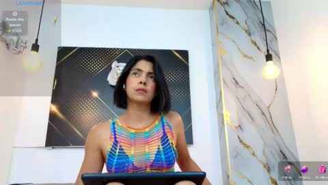 ...   ... online show from 09-18-25, 05:09