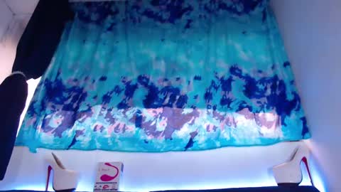 Snapshot of cicimom chatting on 02-22-25, 11:57 cicimom online show from 02-22-25, 11:57