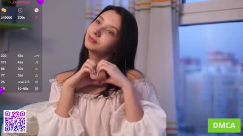   L  online show from 03-11-26, 02:45