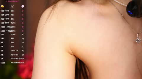   L  online show from 04-21-26, 05:28