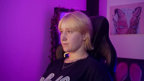 Cin Bellamy online show from 09-17-25, 08:49