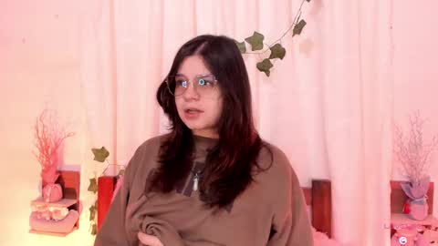 Sofi Eva and Mey online show from 02-19-25, 05:16