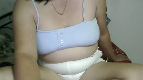 cindy_hot23 online show from 04-17-26, 11:52