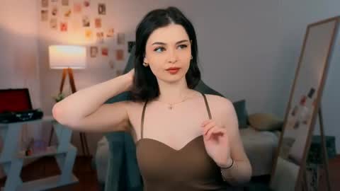 Snapshot of cindyclub_ chatting on 05-10-26, 03:12 Rebbeka online show from 05-10-26, 03:12