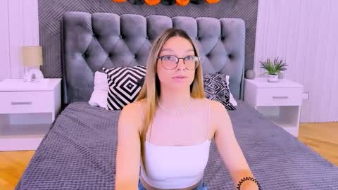 cindymori online show from 11-01-25, 02:30