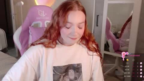 Snapshot of cinnabongirls chatting on 01-16-26, 04:49 Maddy online show from 01-16-26, 04:49