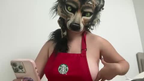 Snapshot of cinnanicos chatting on 09-13-25, 03:50 Nicky online show from 09-13-25, 03:50