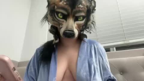 Snapshot of cinnanicos chatting on 11-09-25, 06:55 Nicky online show from 11-09-25, 06:55