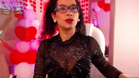 Snapshot of cintia_holms chatting on 02-16-25, 11:38 Cintia online show from 02-16-25, 11:38