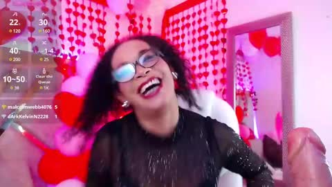 Snapshot of cintia_holms chatting on 02-16-25, 02:43 Cintia online show from 02-16-25, 02:43